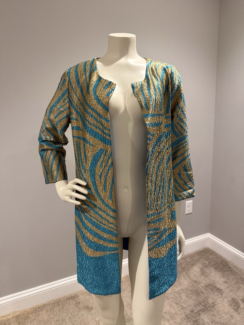 Chico's Travelers Collection Crushed Texture Zebra Jacket Teal Tan Sz 0P (4P)